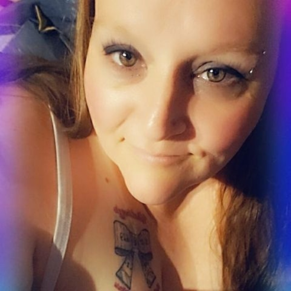 Meet your Posher, Sarah mae